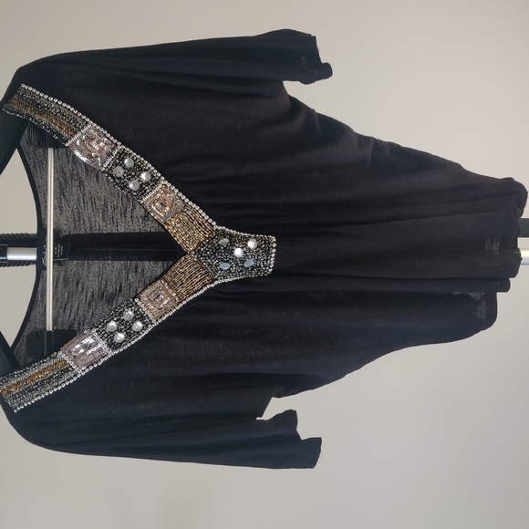 Tops - Black blouse with detailing